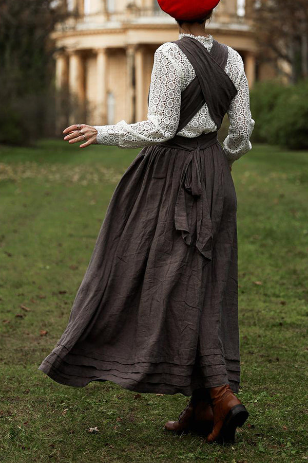 Classic Vintage & Enduringly Stylish Dress