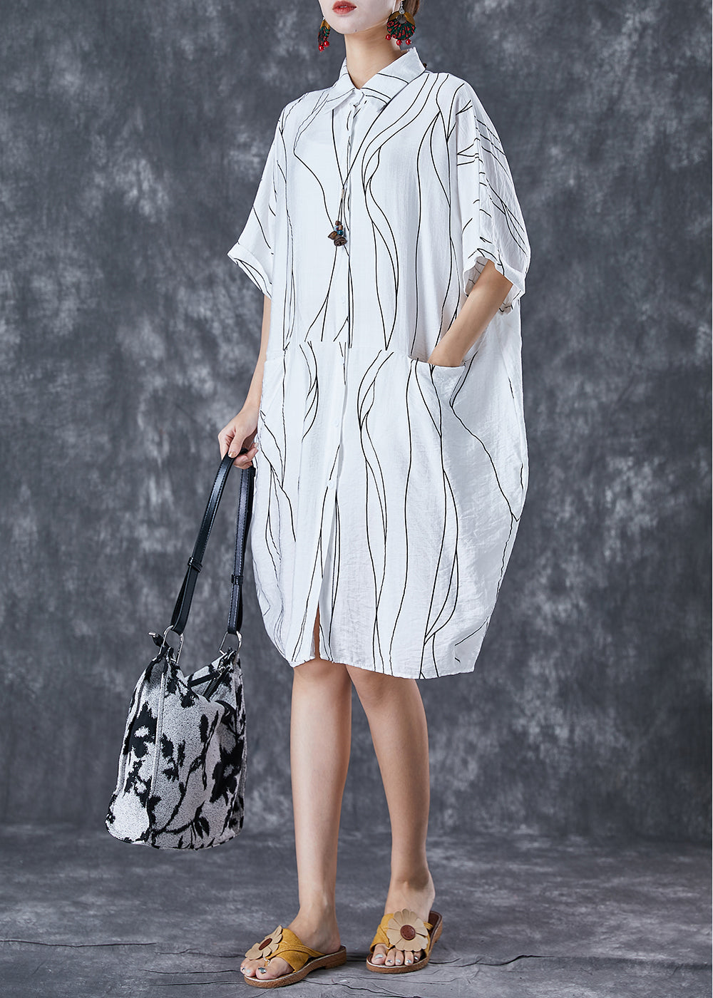 Classic Vintage Dress with a Flattering Fit