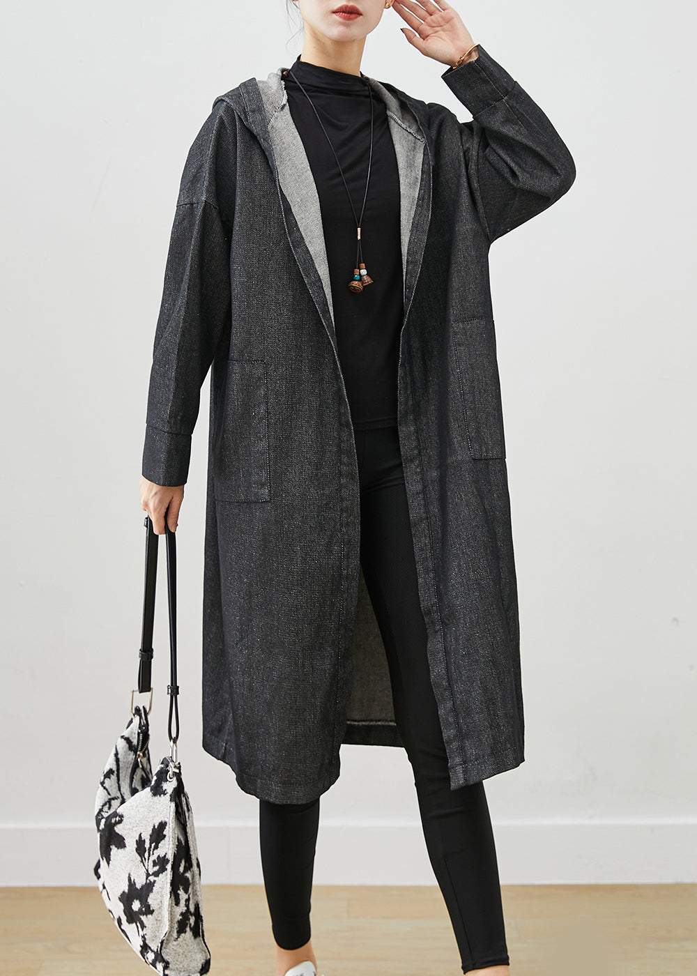 Elegantly Styled Coat for Everyday Wear