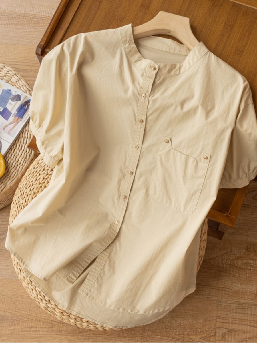 Classic Vintage Blouse with a Flattering Fit