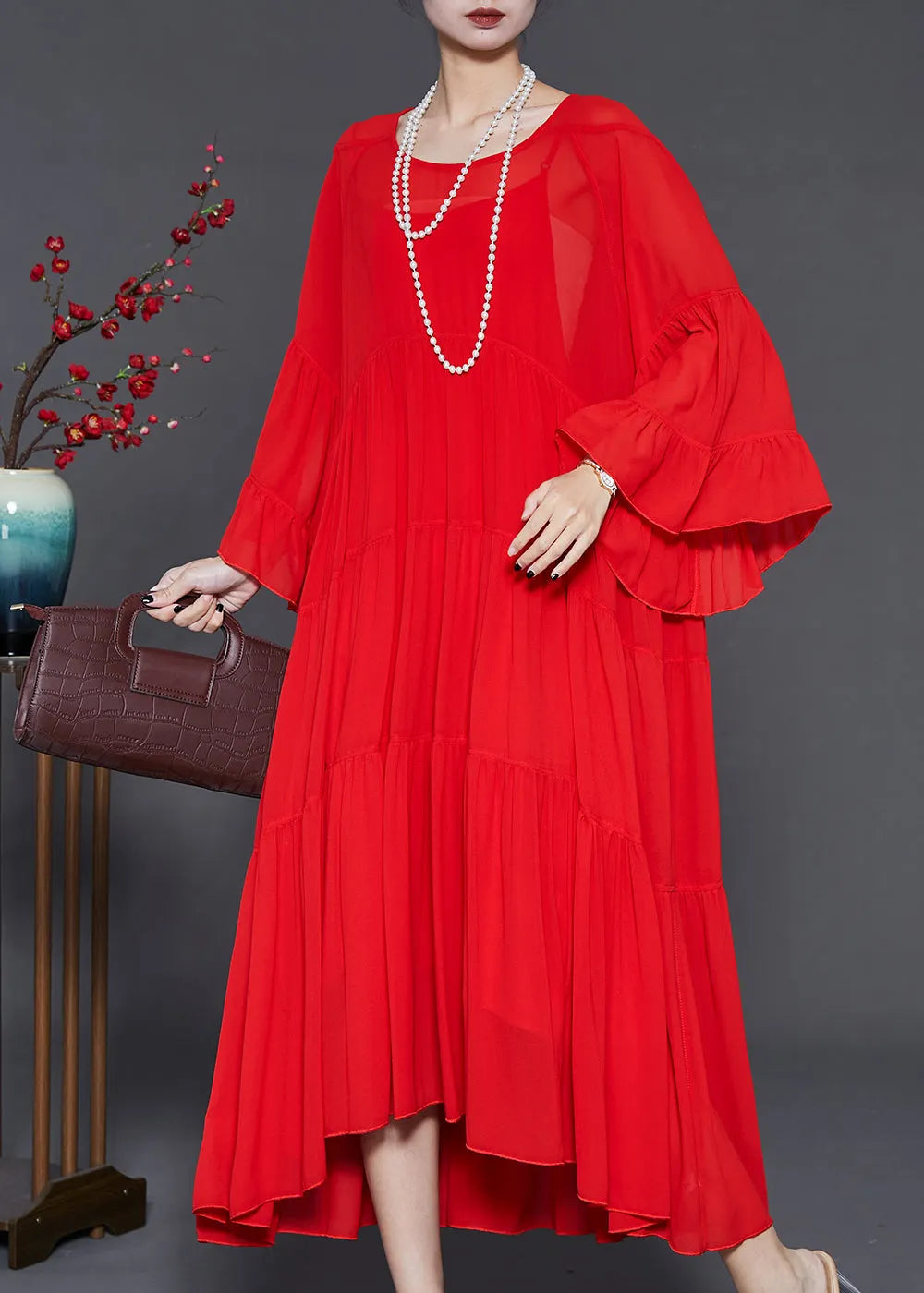 Classic Vintage Dress with a Flattering Fit