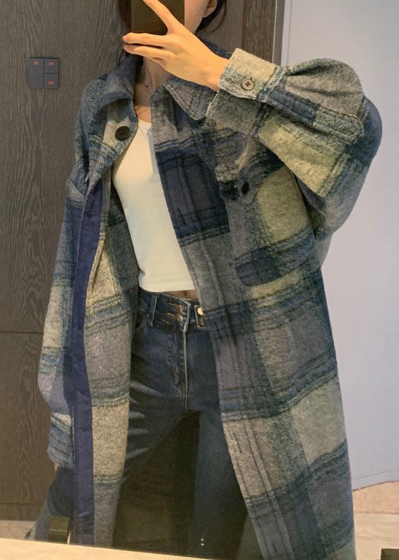 Effortlessly Elegant Coat with a Timeless Design