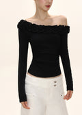 Effortlessly Elegant Top with a Timeless Design