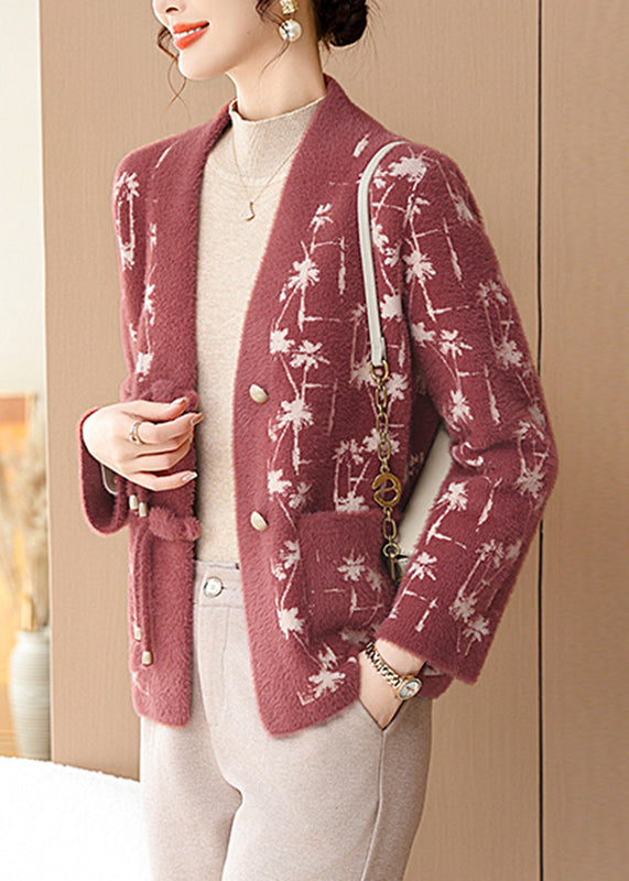 Beautifully Crafted Cardigan in a Classic Style
