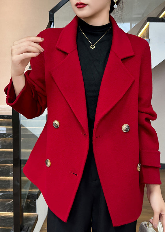 Classic Vintage & Enduringly Stylish Coat