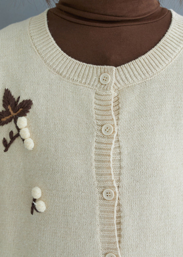 Gracefully Styled Cardigan for Any Occasion
