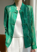 Effortlessly Elegant Top with a Timeless Design