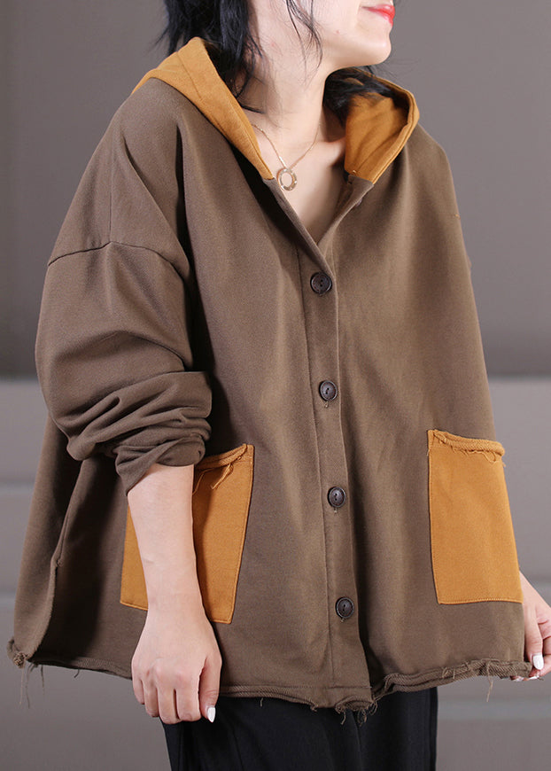 Classic Vintage Coat with a Flattering Fit