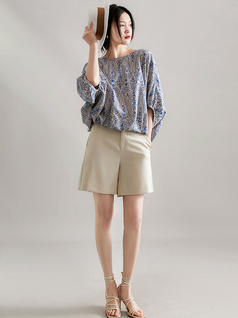 Elegantly Styled Blouse for Everyday Wear