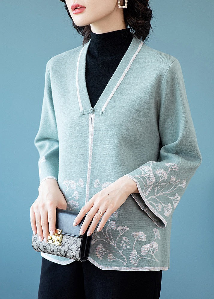 Sophisticated Coat with a Clean Classic Look