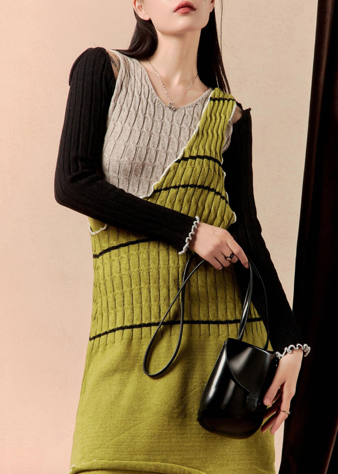 Classic Vintage & Enduringly Stylish Dress