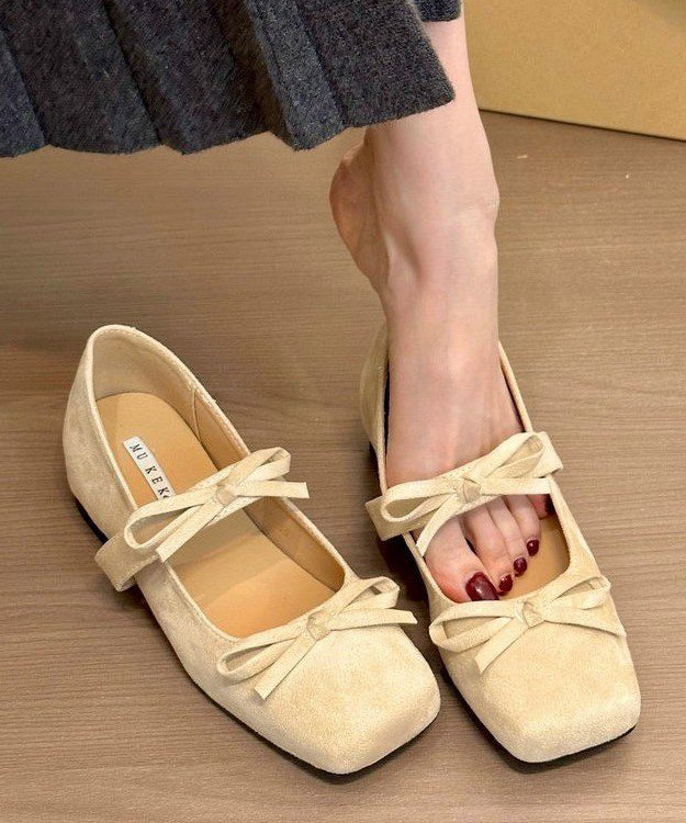 Graceful Orthopedic Shoes for Modern Look