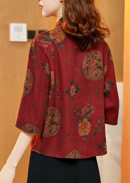 Classic Vintage Shirt with a Flattering Fit