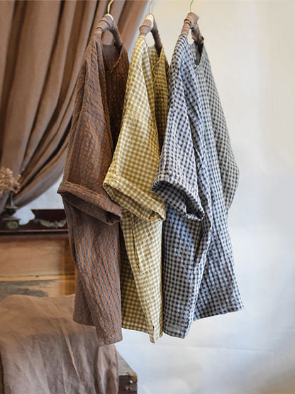 Classic Vintage Shirt with a Flattering Fit