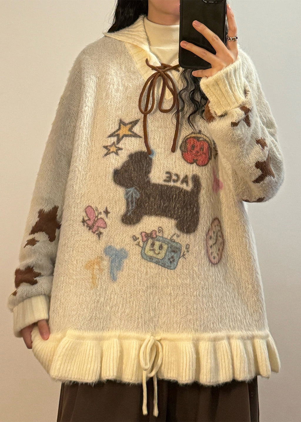Classic Vintage Sweater with a Flattering Fit