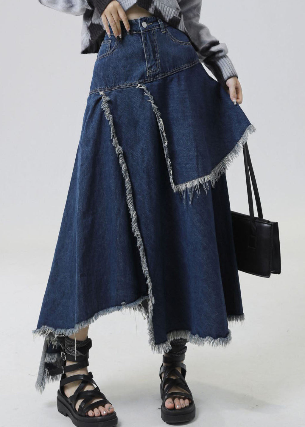 Gracefully Styled Garment for Any Occasion