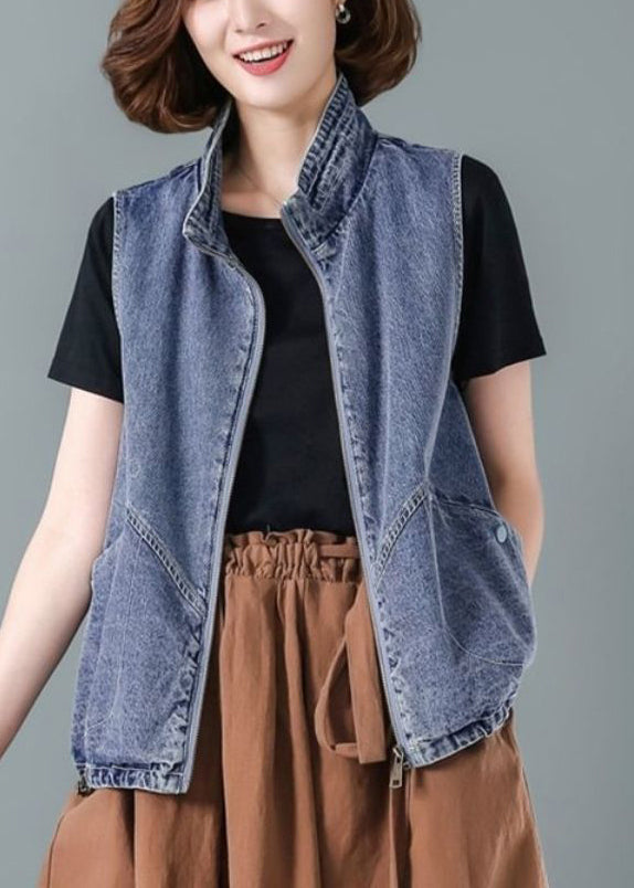 Classic Vintage Coat with a Flattering Fit