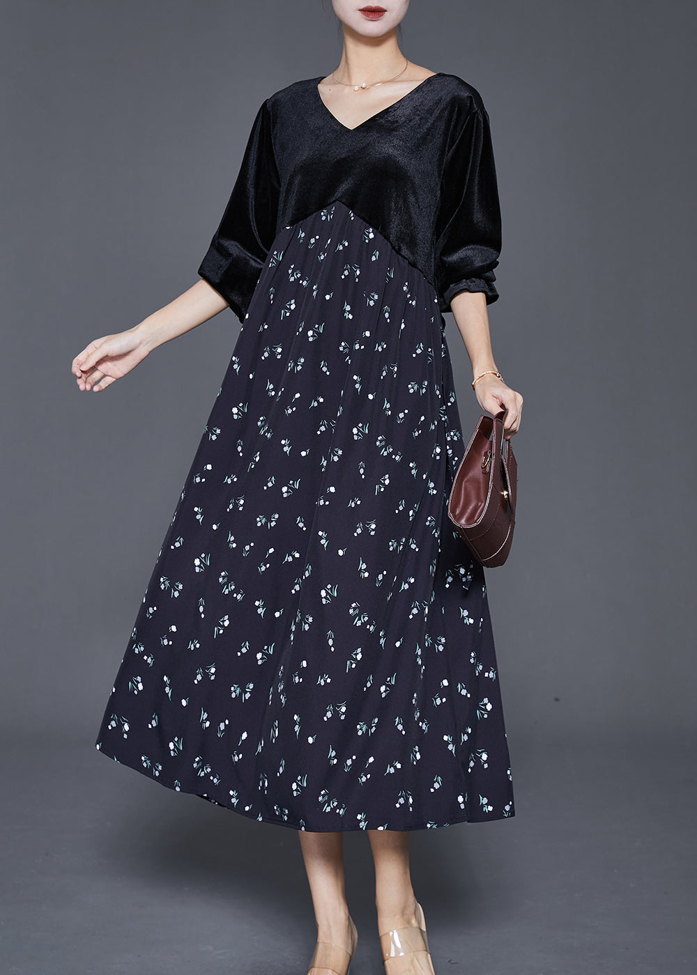 Sophisticated Dress with a Clean Classic Look