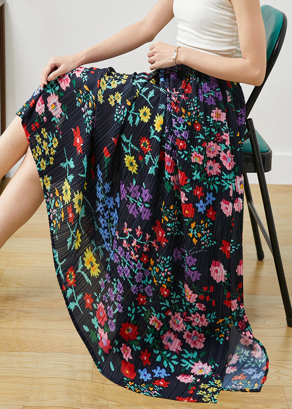 Classic Vintage Garment with a Flattering Fit