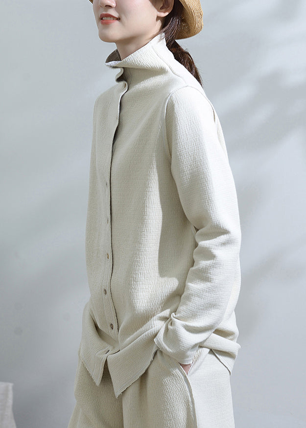 Gracefully Styled Coat for Any Occasion