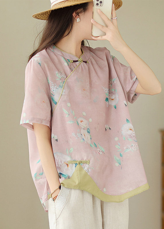 Classic Vintage Shirt with a Flattering Fit