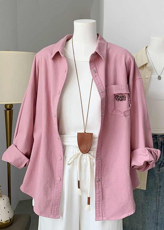 Sophisticated Blouse with a Clean Classic Look
