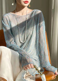 Effortlessly Elegant Top with a Timeless Design