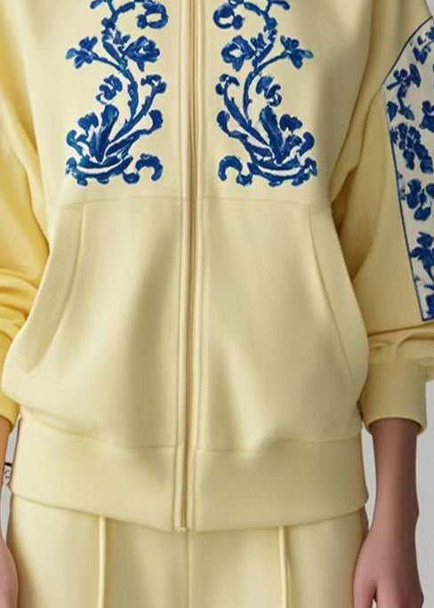 Classic Vintage Coat with a Flattering Fit