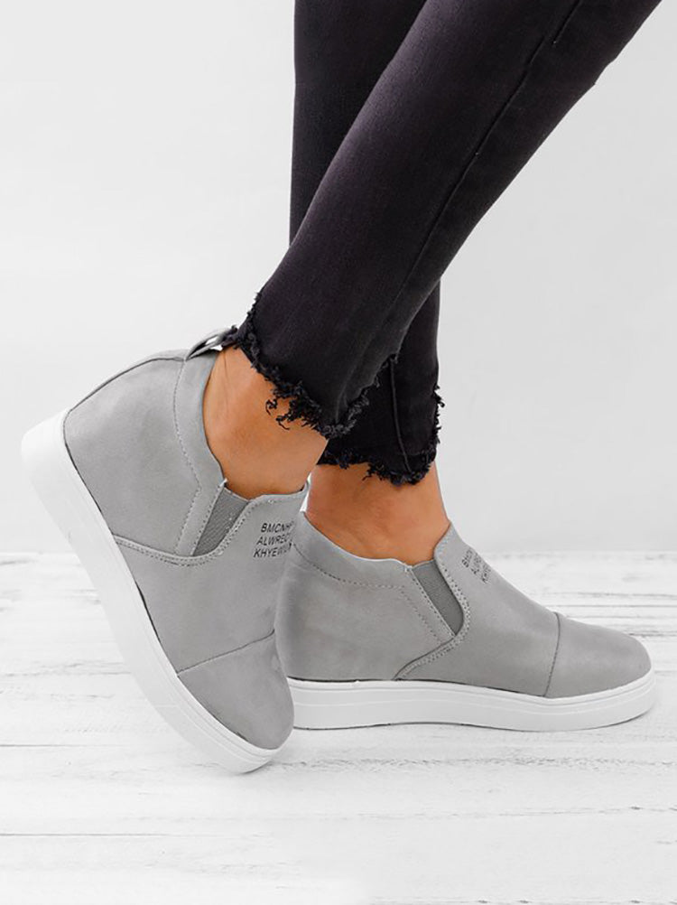 Beautifully Crafted Orthopedic Sneakers