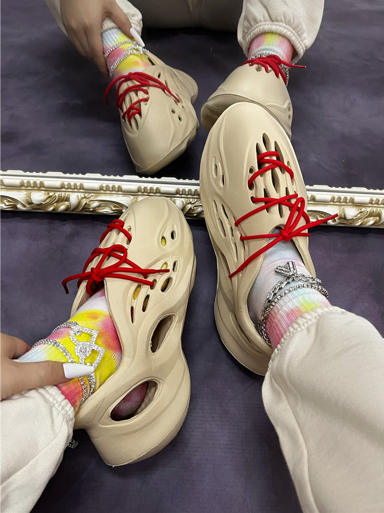 Chic Orthopedic Flats with Unique Design