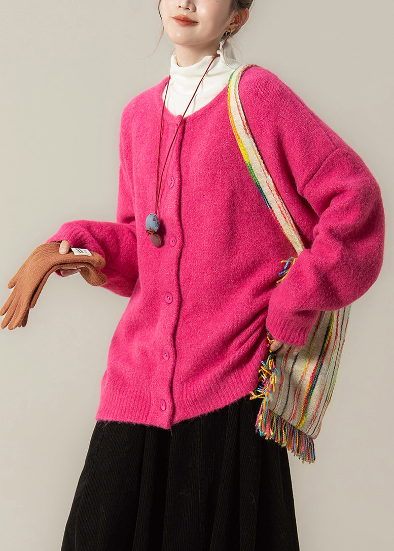 Well Tailored Cardigan with a Graceful Silhouette
