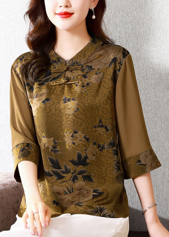 Gracefully Styled Top for Any Occasion