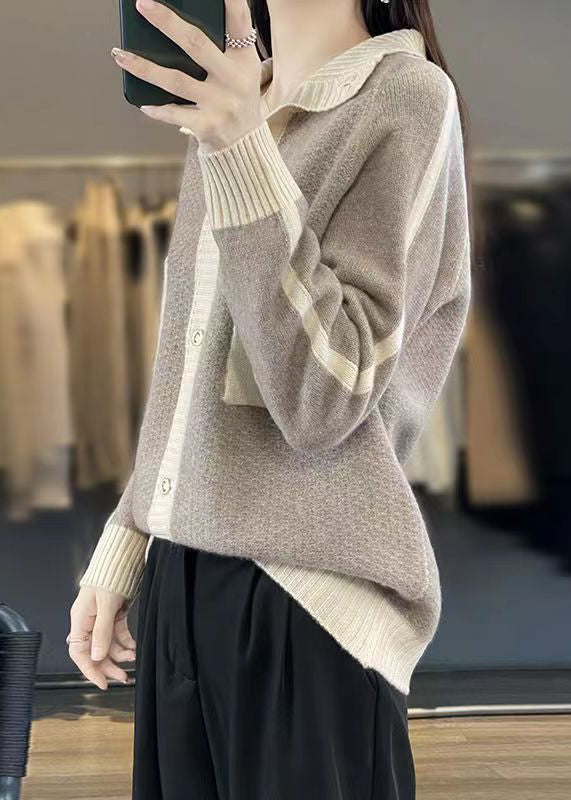 Effortlessly Elegant Coat with a Timeless Design