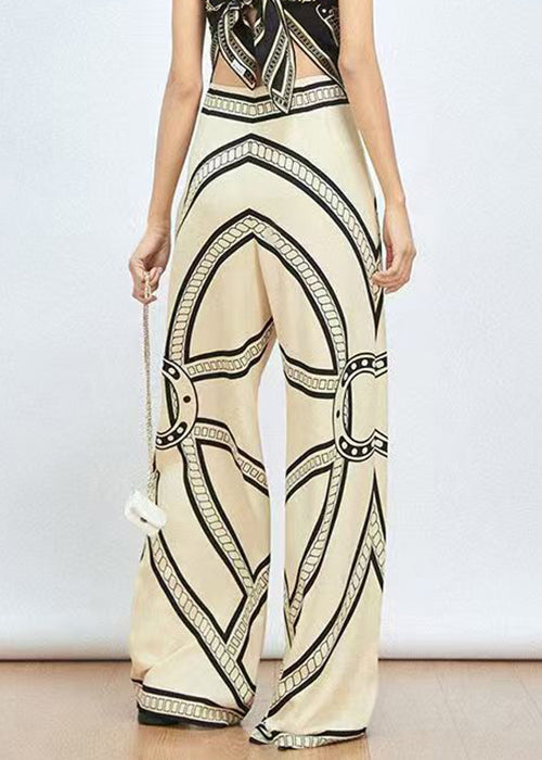 Classic Vintage Pants with a Flattering Fit