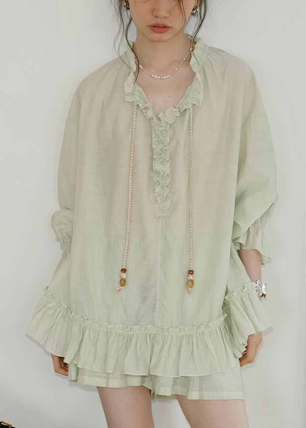 Well Tailored Shirt with a Graceful Silhouette