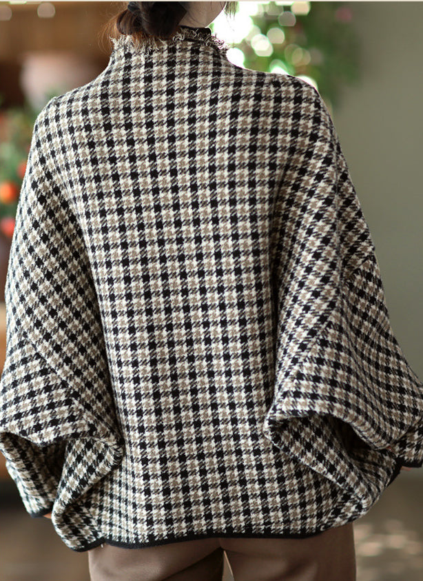 Elegantly Styled Coat for Everyday Wear