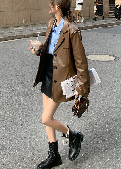 Classic Vintage Coat with a Flattering Fit