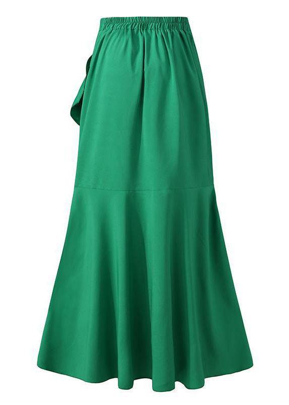 Well Tailored Garment with a Graceful Silhouette