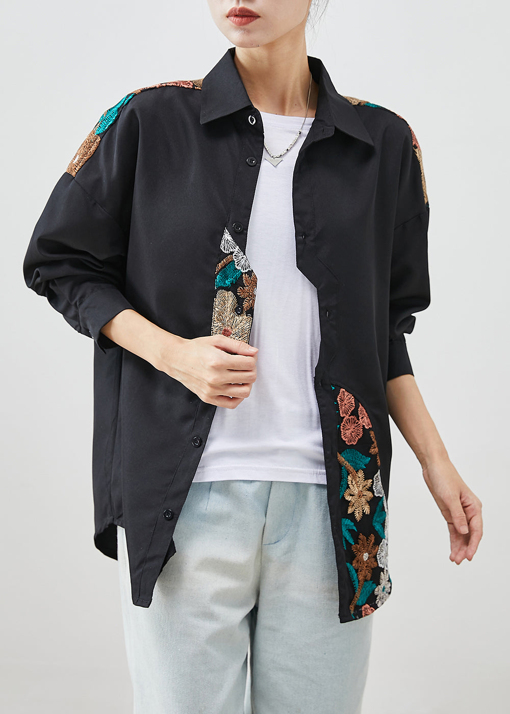 Classic Vintage Shirt with a Flattering Fit