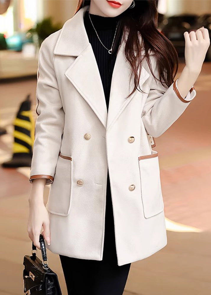 Polished Coat with an Effortless Classic Look
