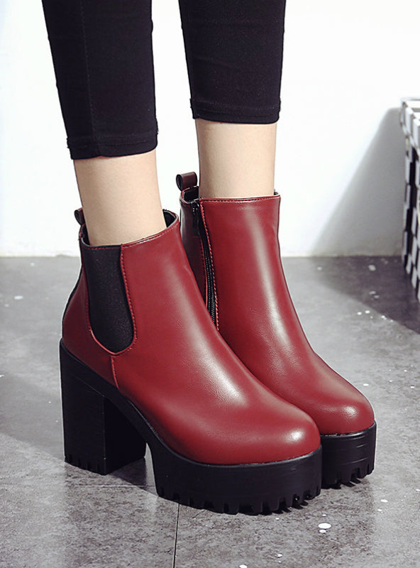 Chic Orthopedic Boots with Unique Design
