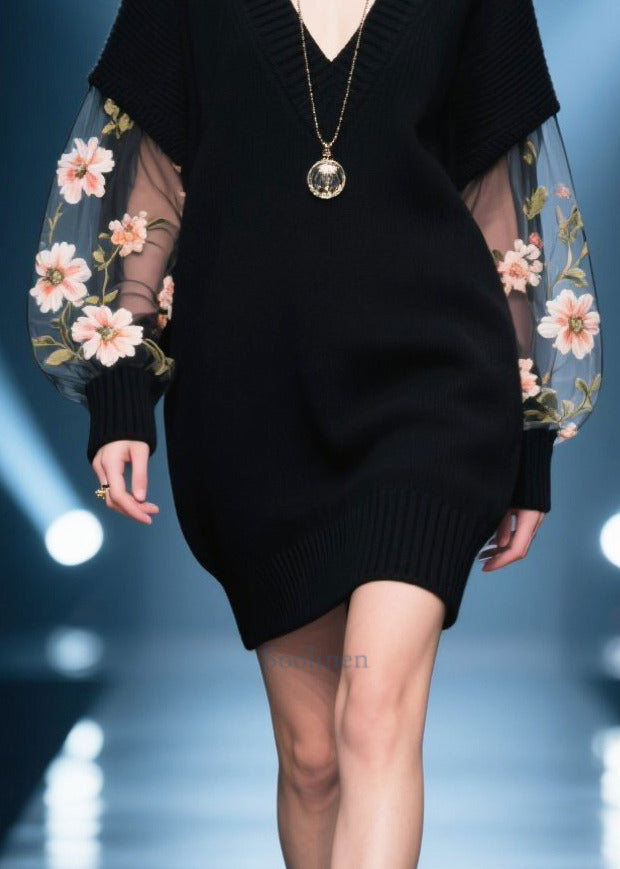 Classic Vintage Sweater with a Flattering Fit