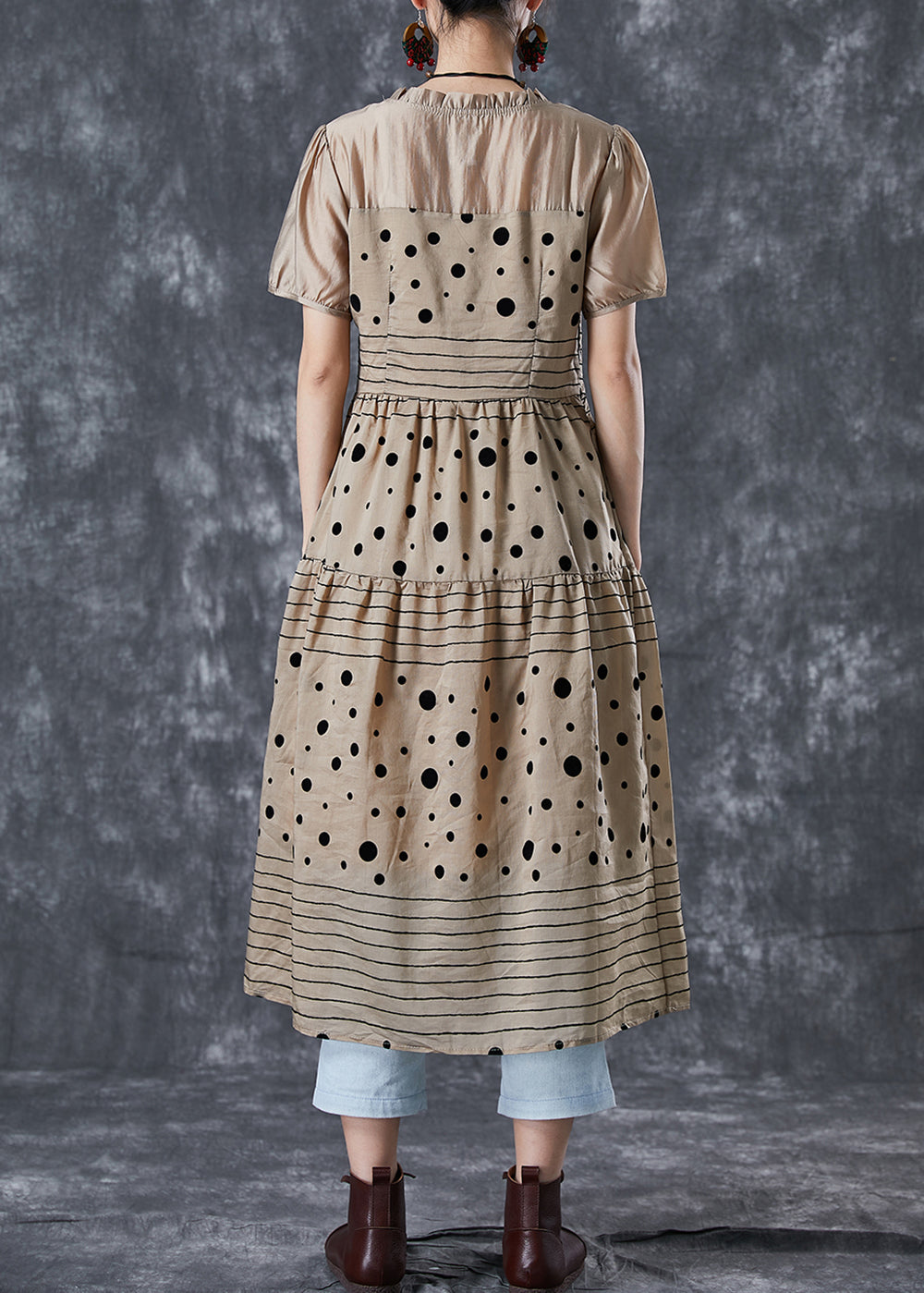 Gracefully Styled Dress for Any Occasion