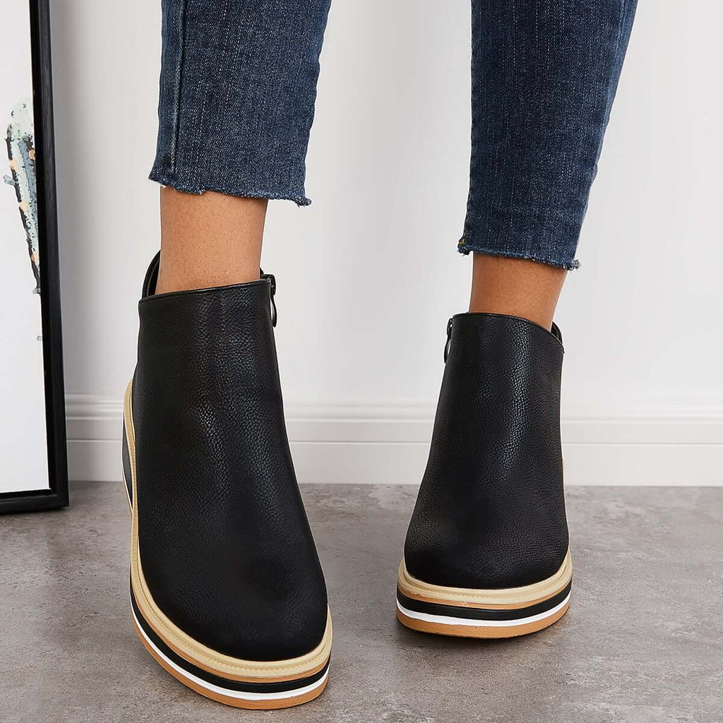 Classic Orthopedic Sneakers with Timeless Style