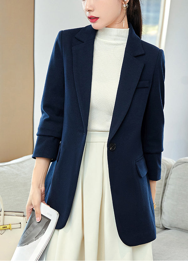 Classic Vintage Coat with a Flattering Fit