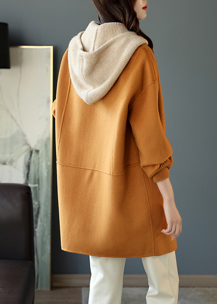 Beautifully Finished Coat in a Timeless Design