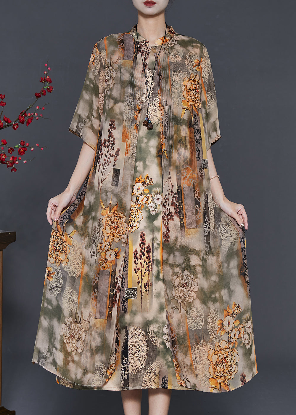 Classic Vintage & Enduringly Stylish Dress