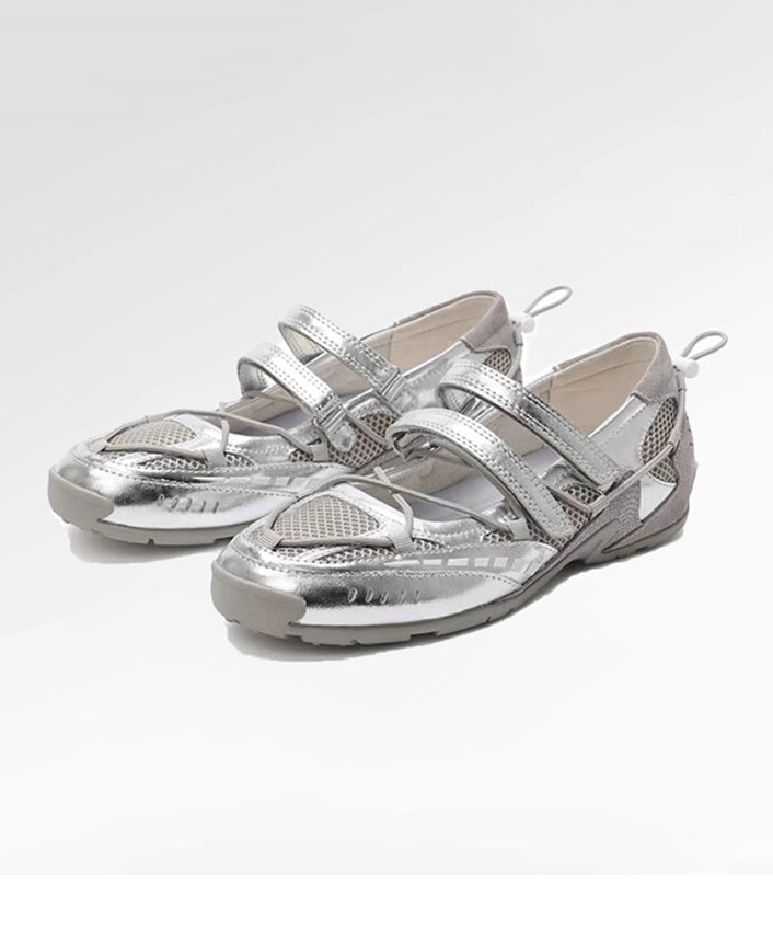 Chic Orthopedic Flats with Unique Design