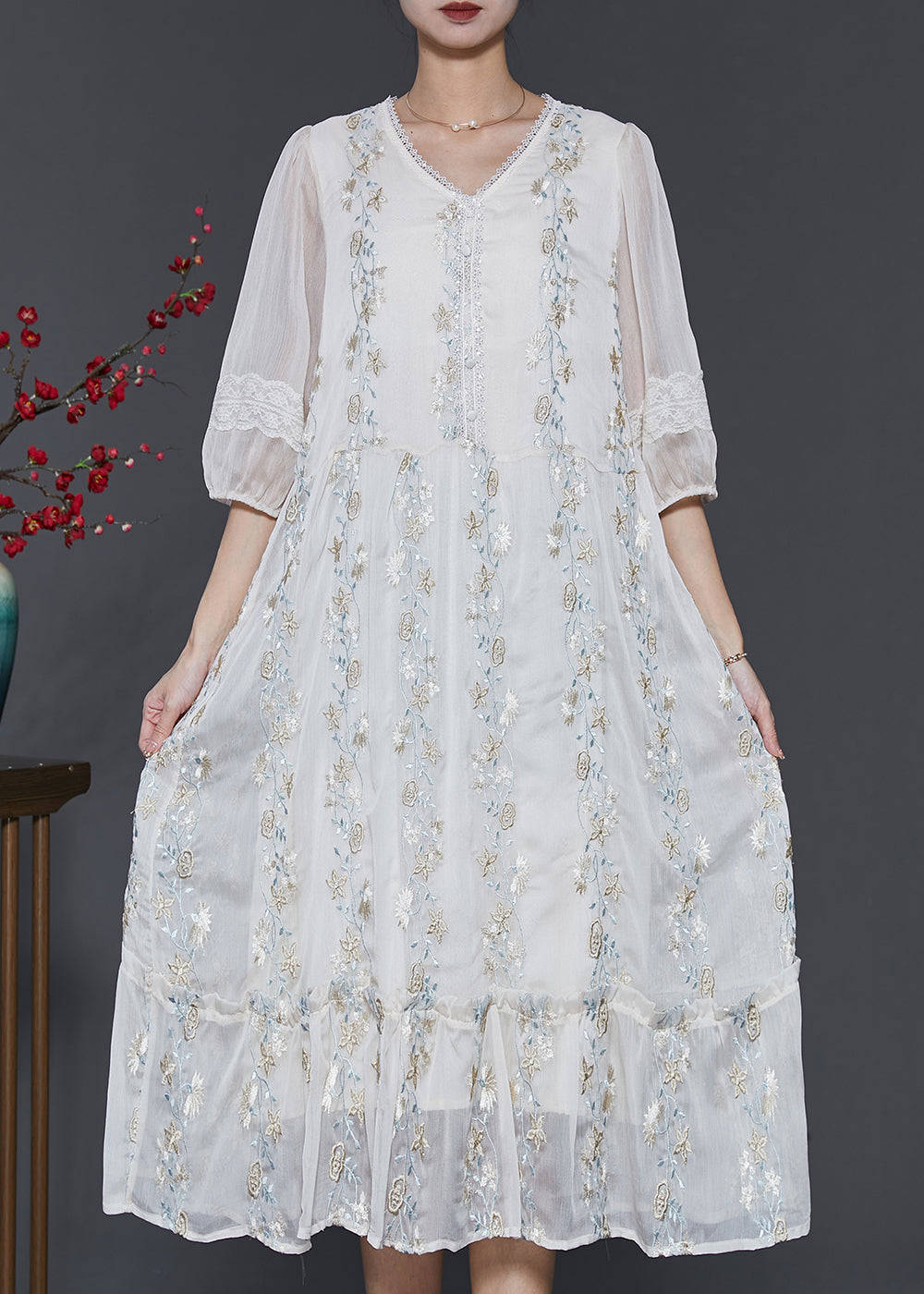 Classic Vintage & Enduringly Stylish Dress