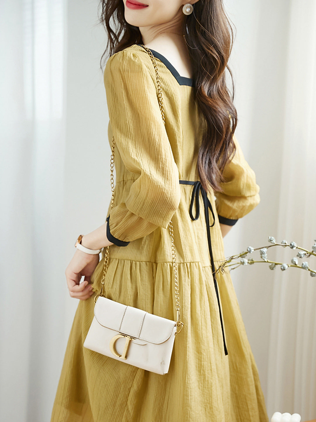 Polished Dress with an Effortless Classic Look